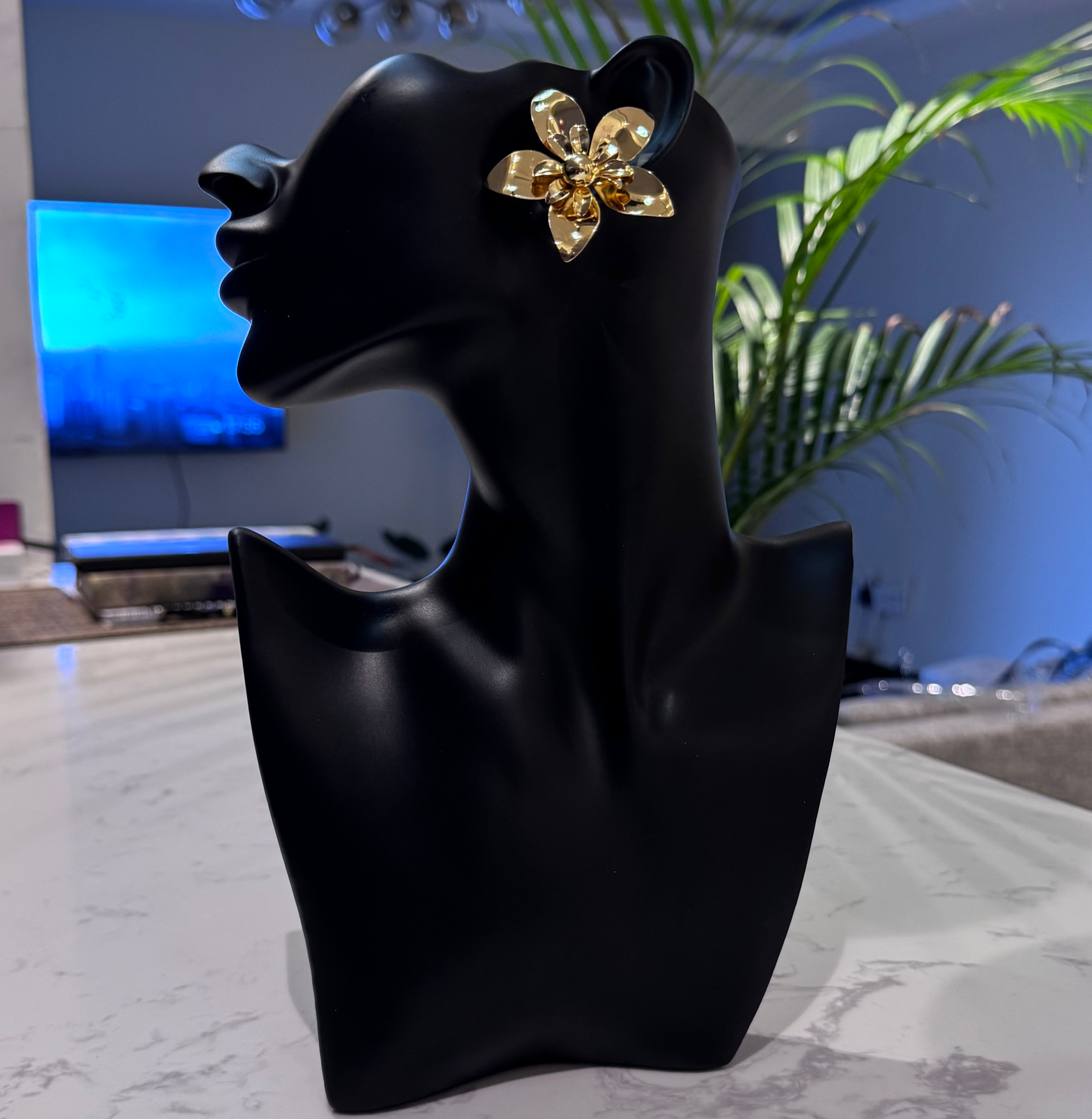 Gold flower Earrings